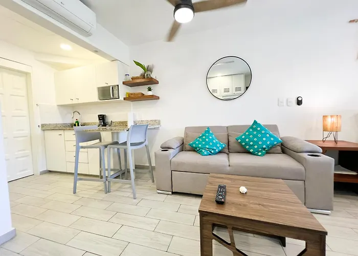 Ocean & Marina Views,affordable,spoil Yourself!