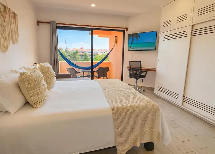 Ocean & Marina Views,affordable,spoil Yourself! Apartamento Puerto Aventuras